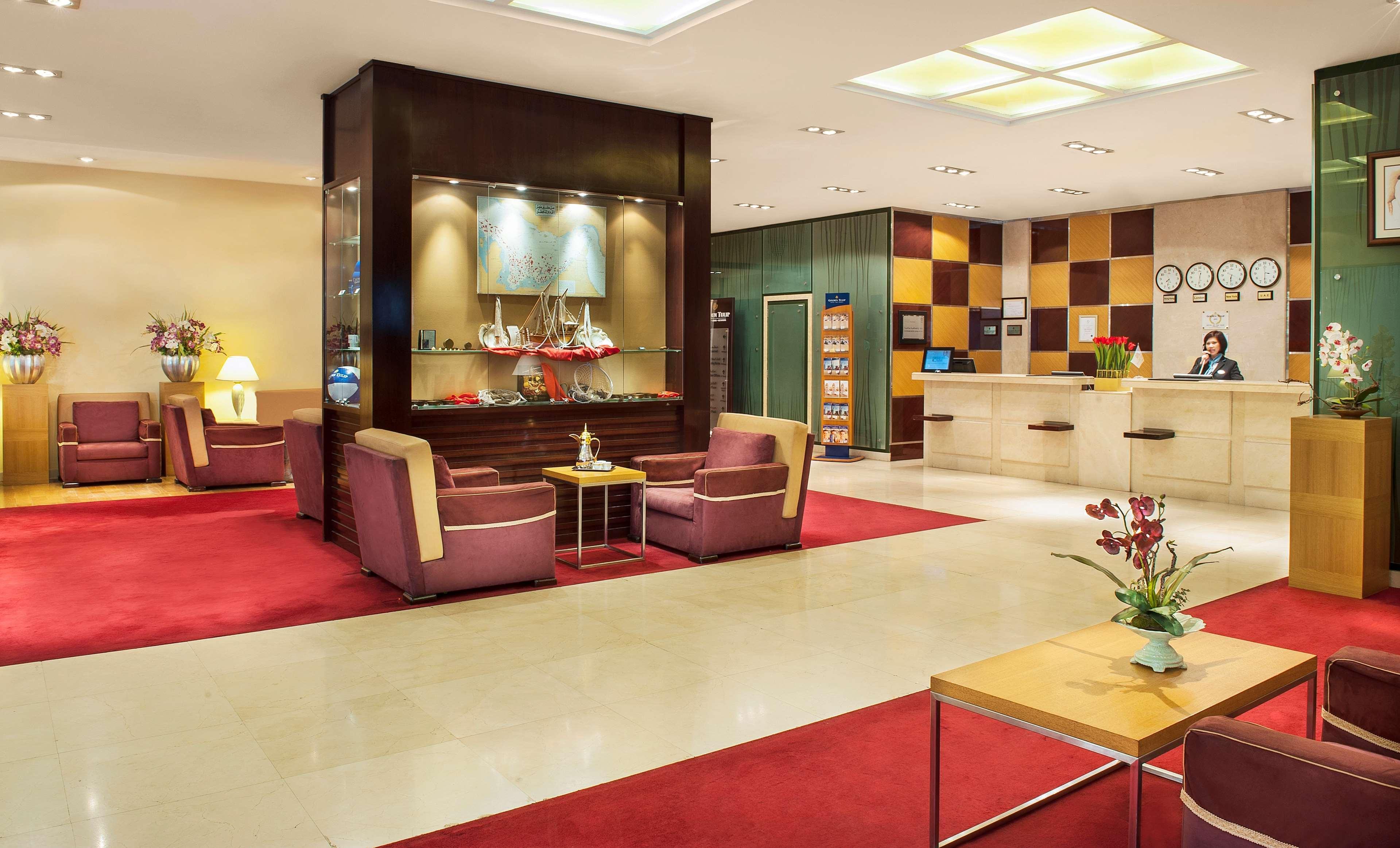 Golden Tulip Sharjah Aparthotel ภายนอก รูปภาพ